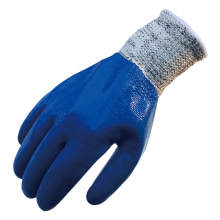 NMSAFETY oil field totalmente recubierto de guantes de mano resistentes al corte de nitrilo